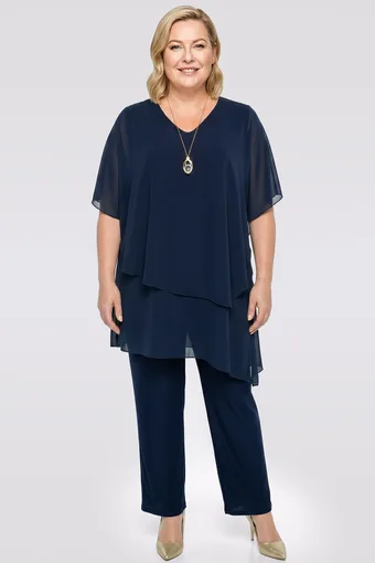 coordinato turchese con collana