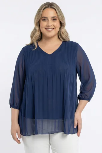 Camicetta blu navy con pieghe