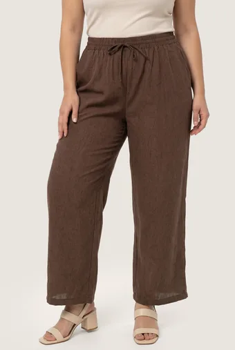 pantaloni a vita alta