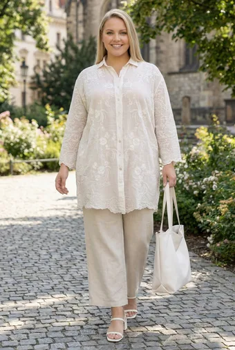 camicia a fiori color ecru