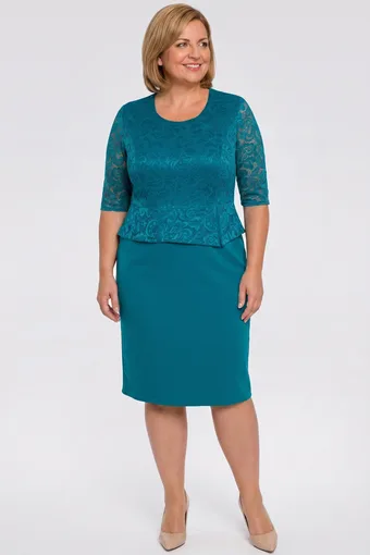 Abito verde con pizzo