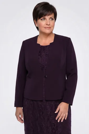 Blazer con bottone decorativo