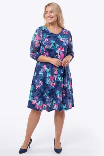 Abito blu navy con fiori blu e rosa